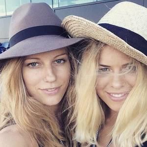 Meet your Posher, Angela